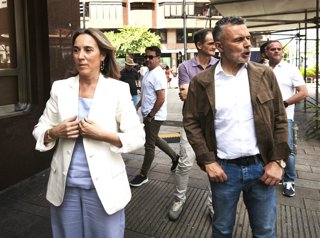 Cuca Gamarra, hoy en Logroño junto al alcalde de la ciudad, Conrado Escobar