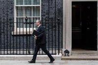 Starmer reflexiona sobre su futuro inmediato en familia y frente al desafecto de sus ministros