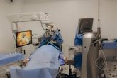 Foto: Experto recuerda que es "fundamental" un estudio oftalmológico completo previo a cirugía láser