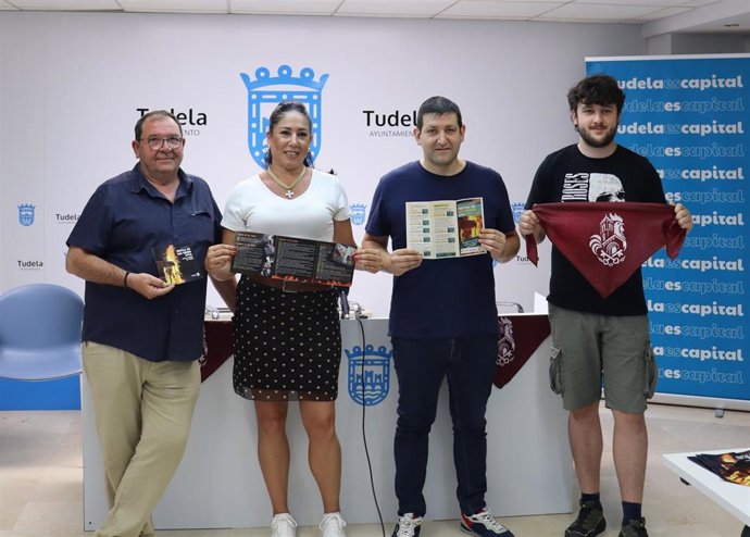 La concejala de Festejos del Ayuntamiento de Tudela, Verónica Gormedino, presenta el programa de las fiestas de San Pedro 2026.