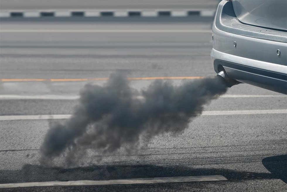 Archivo - Humo, contaminación