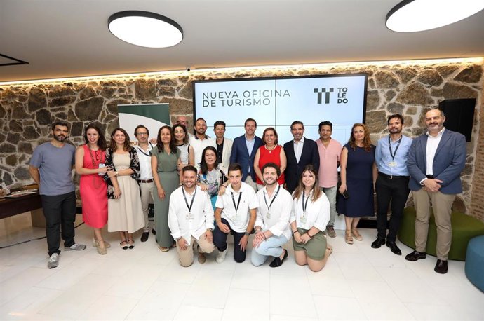 Reapertura de la Oficina de Turismo.