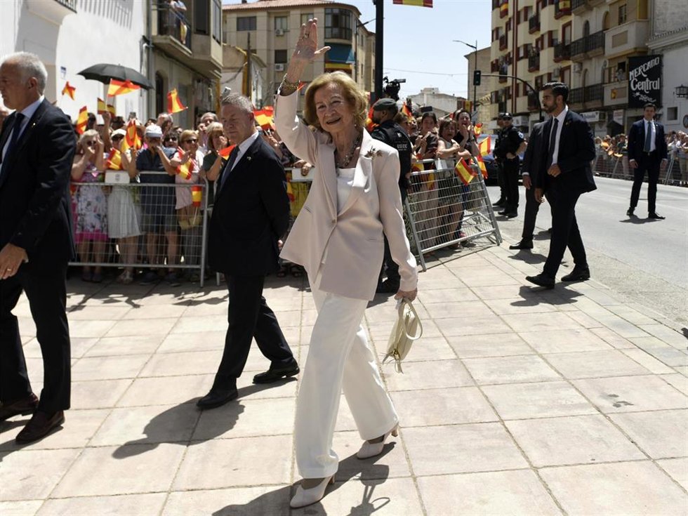 La Reina Sofía a su llegada al III Congreso Internacional de Esclerosis Lateral Amiotrófica (ELA) 'Manolo Barrós'