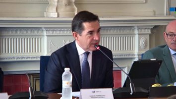 BBVA defiende su compromiso con las normas ante el expediente de la CNMC