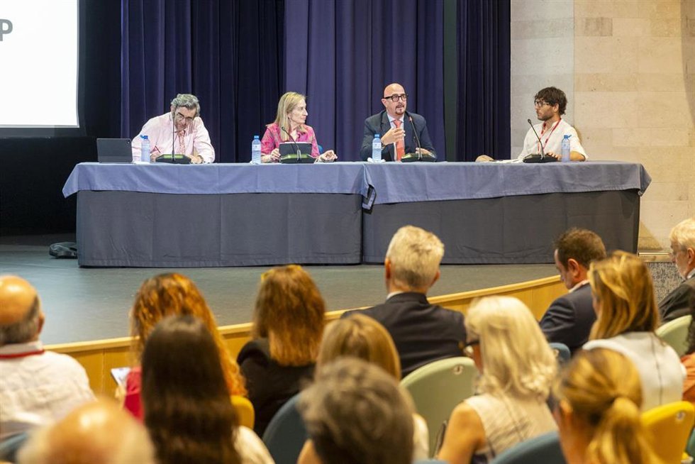 Comienza en Santander el 19º Encuentro Internautonómico sobre Protección Jurídica del Paciente