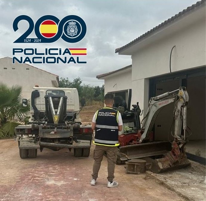 Un detenido por robos de material de obra y maquinaria en Málaga.