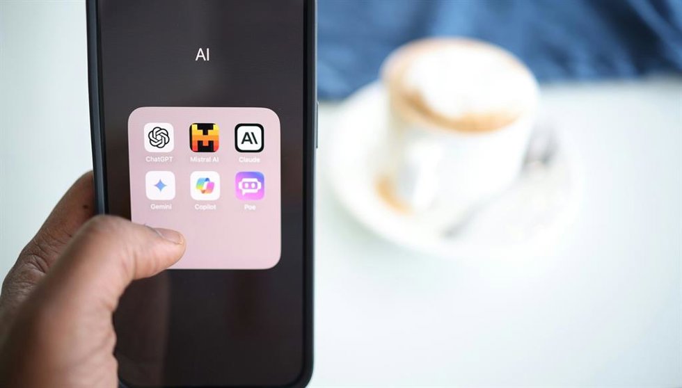 Imagen sobre chatbots de IA de Solen Feyissa (Unsplash)