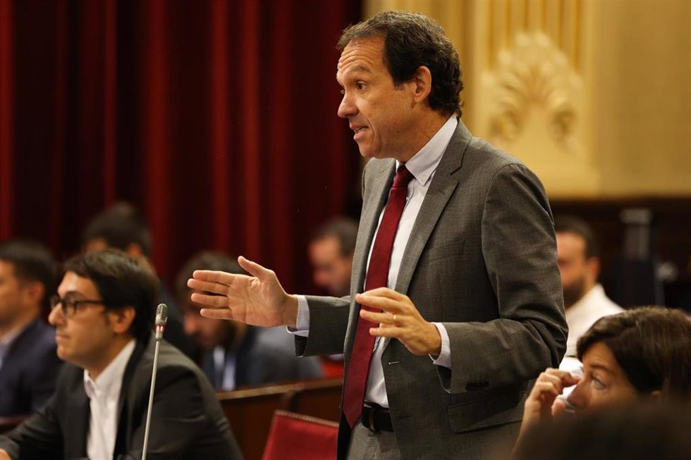 Archivo - El diputado del PSOE Marc Pons.