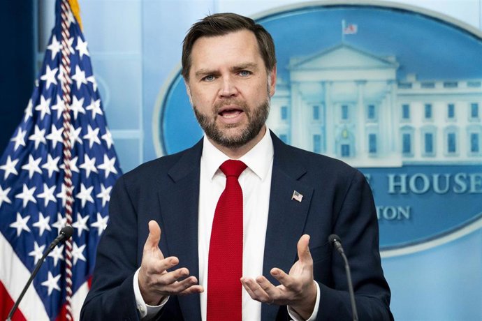 El vicepresidente de Estados Unidos, JD Vance, en rueda de prensa desde la Casa Blanca.