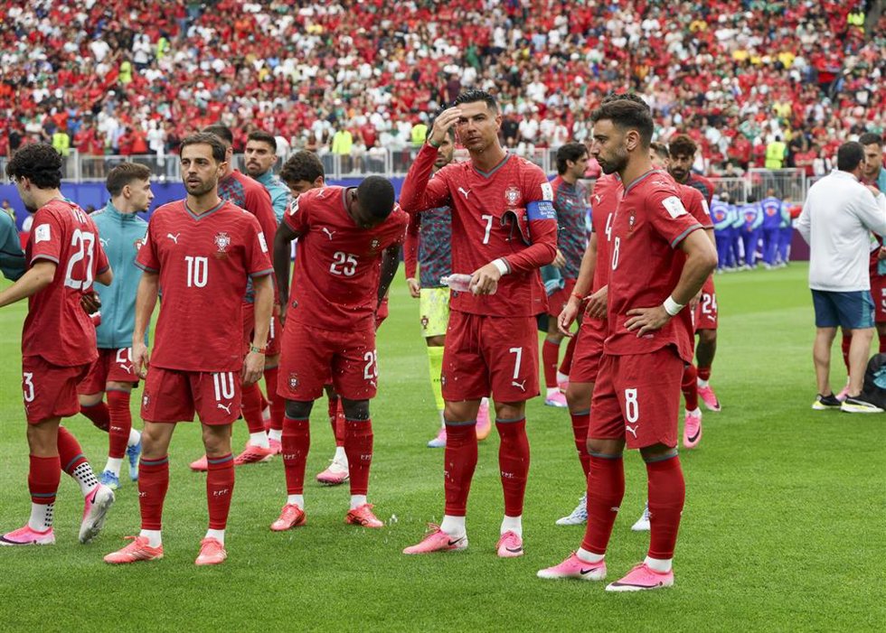Bernardo Silva (10), Cristiano Ronaldo (7) y Bruno Fernandes (8), antes de enfrentarse a RD Congo en el Grupo K del Mundial 2026, en Houston (Estados Unidos).