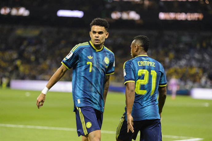 June 18, 2026, Mexico City, Mexico City, Mexico: Luis Diaz of Colombia looks on during the FIFA World Cup 2026 match between Uzbekistan and Colombia. Uzbekistan hosted Colombia at Mexico City Stadium on June 17, 2026 in Mexico City, Mexico