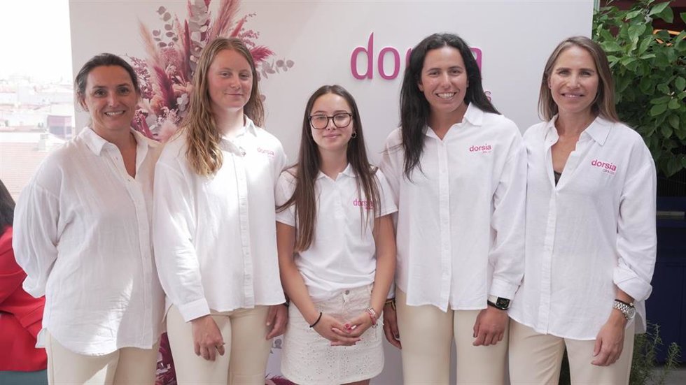 Archivo - De izda a dcha: Cristina Alfaro, Lara Himmes, Martina Rui-Gomes, María Teresa Alonso y Núria Sánchez