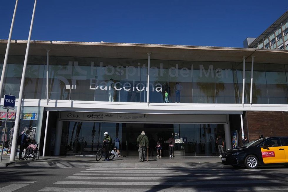 Archivo - Fachada del Hospital del Mar, a 16 de marzo de 2026, en Barcelona