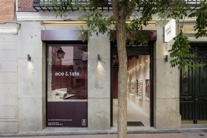 Optica de Ace & Tate