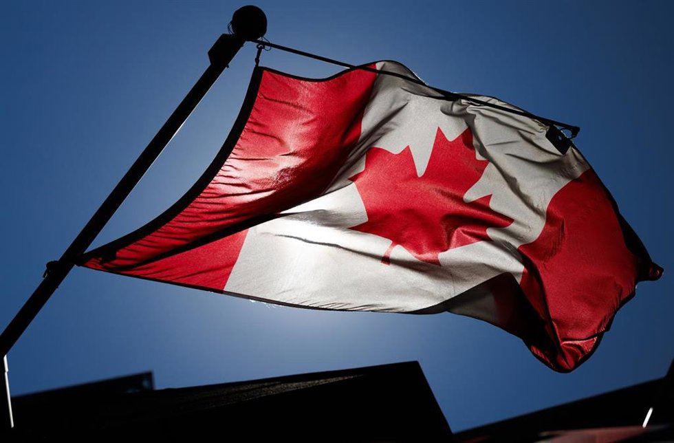 Archivo - Bandera de Canadá