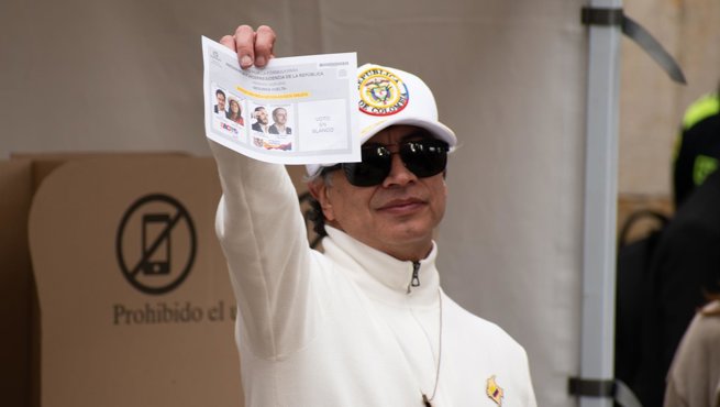 Política