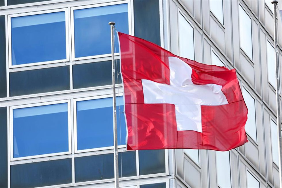 Archivo - Bandera de Suiza