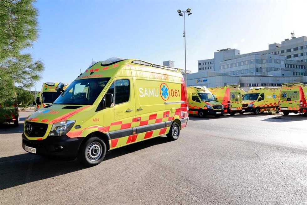 Archivo - Ambulancias del 061