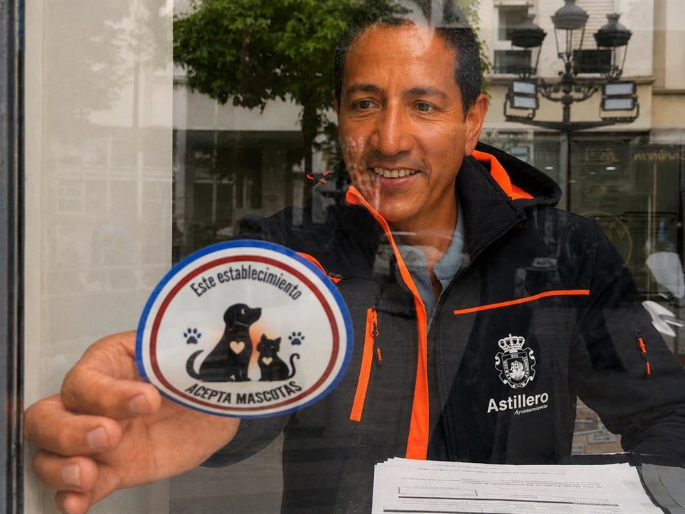 Astillero lanza una campaña para visibilizar los establecimientos que permiten el acceso a mascotas
