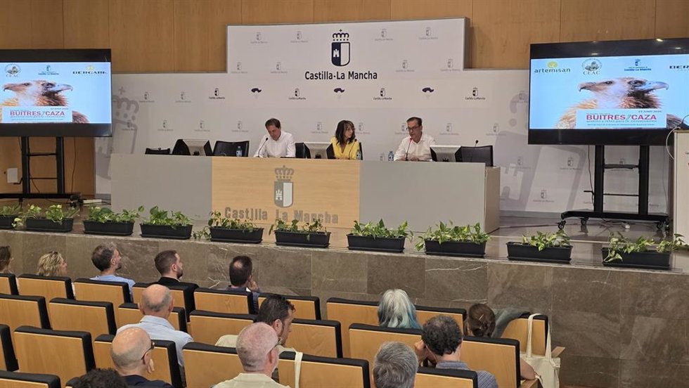 Jornada técnica 'Buitres y Caza: gestión y retos para la conservación'.