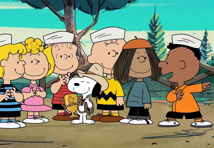 Carlitos, y el resto de los Peanuts regresan a Apple TV con la segunda temporada de Campamento Snoopy