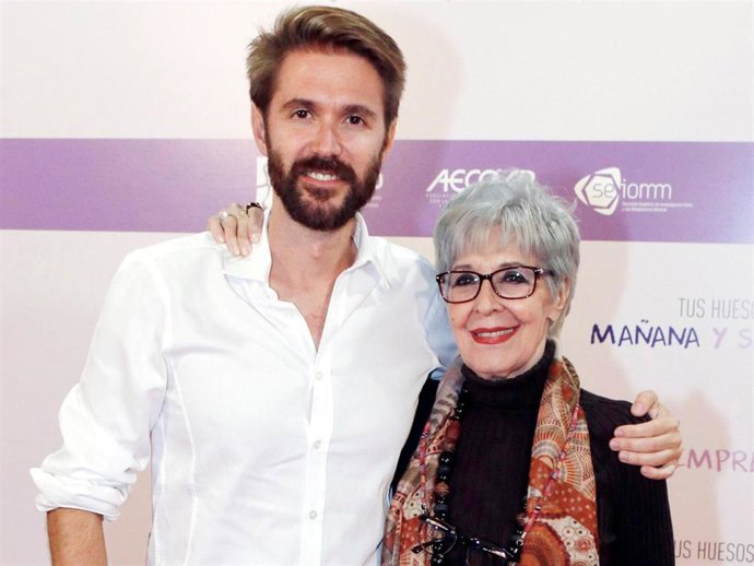 Manuel y Concha Velasco, en una imagen de archivo