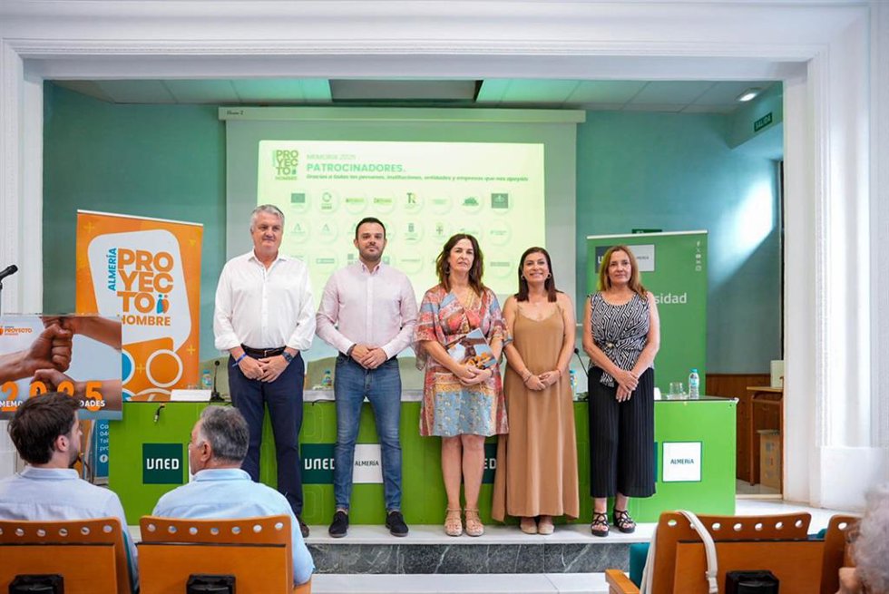 Presentación de la memoria anual de Proyecto Hombre en Almería.