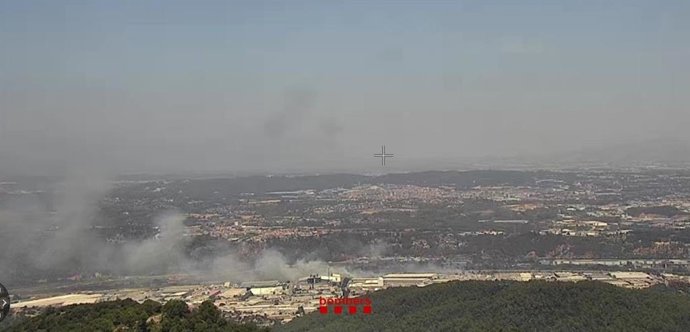 Incendi de vegetació a Sant Andreu de la Barca (Barcelona)