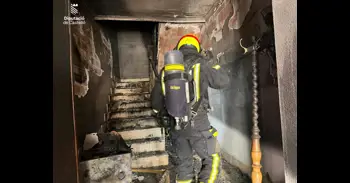 Dos xiquets resulten ferits per inhalació de fum en l'incendi d'un habitatge a Borriana