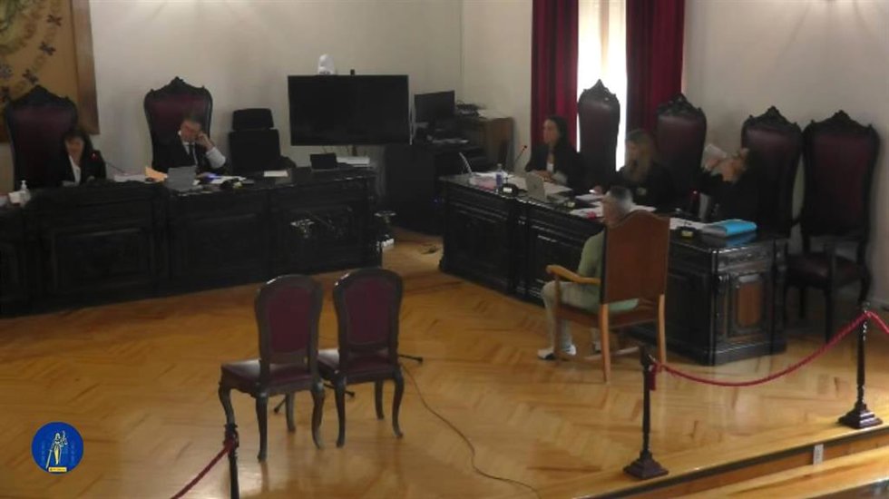 Juicio al acusado de matar a su mujer en Escalona.
