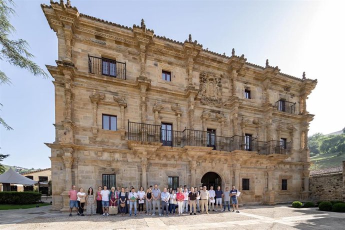 Los fondos LEADER financian 33 proyectos en Valles Pasiegos que suponen una inversión de un millón de euros