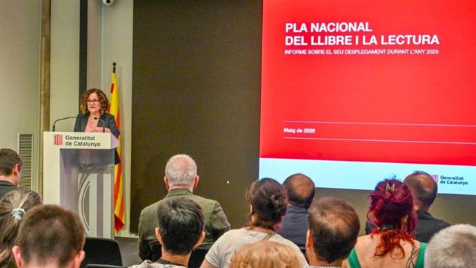 Hernández durant el seu discurs