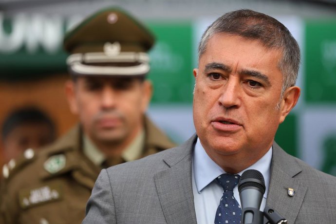 Santiago, 22 de Abril de 2026. OS11 de Carabineros de Chile realiza el relanzamiento de la campana nacional, Entrega Voluntaria de Armas. Jonnathan Oyarzun/Aton Chile