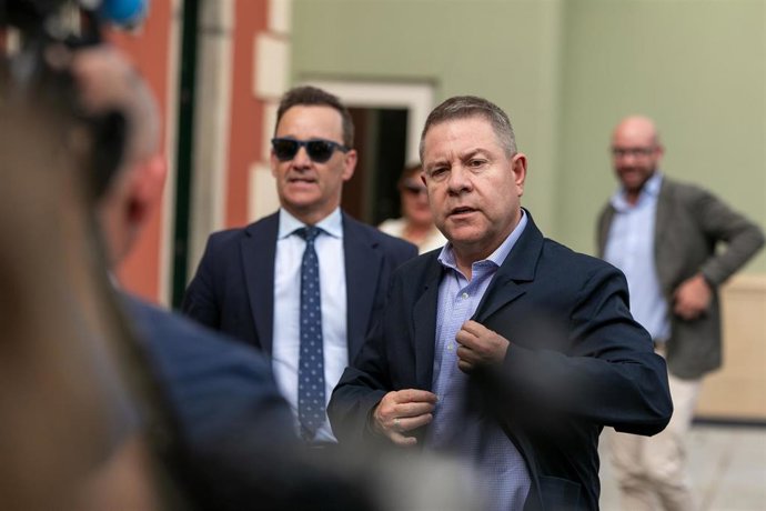 El presidente de Castilla-La Mancha, Emiliano García-Page, a su llegada al Hotel Eurostars Palacio Buenavista, a 23 de junio de 2026, en Toledo, Castilla-La Mancha (España). 