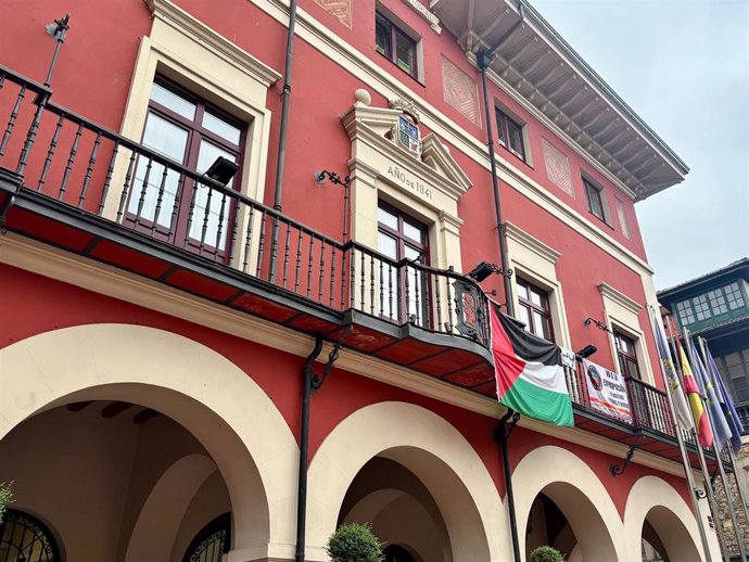 Archivo - Ayuntamiento de Langreo, en Sama.