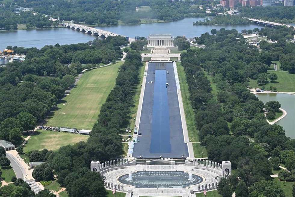 Monumento a Lincoln, Washington D.C. Continúan las obras de renovación del estanque reflectante en la capital estadounidense