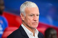 Deschamps no estará en el banquillo de Francia contra Noruega tras el fallecimiento de su madre