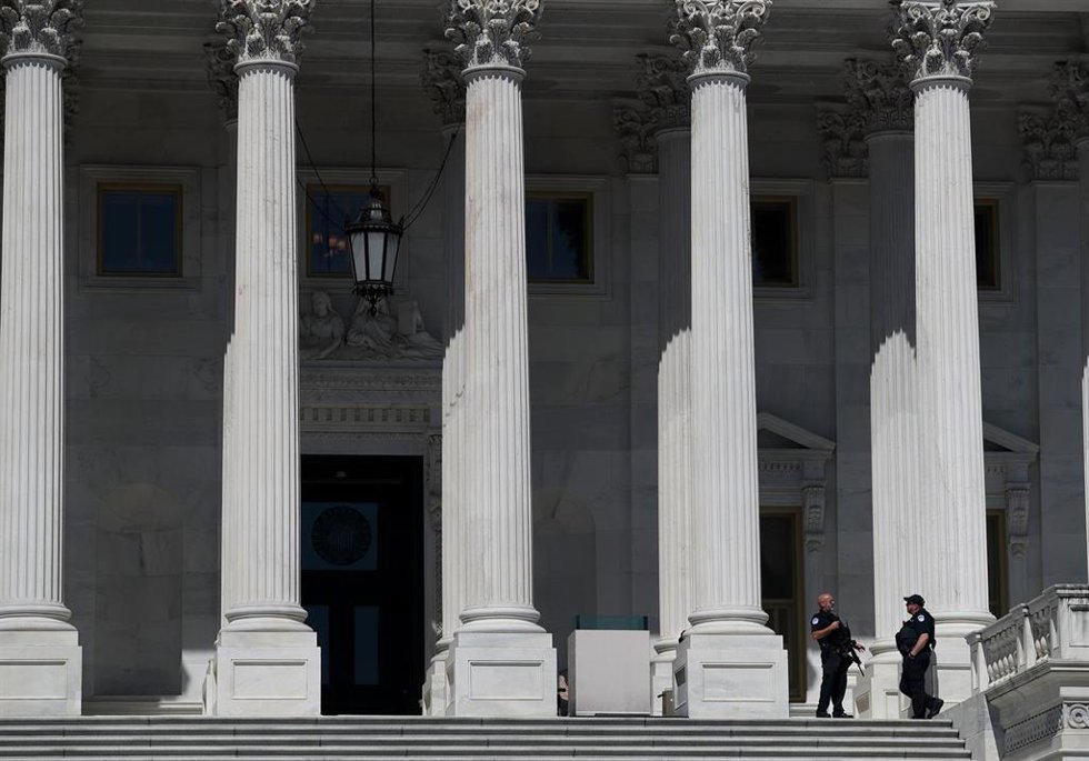 Escaleras del Senado de EEUU en Washignton 