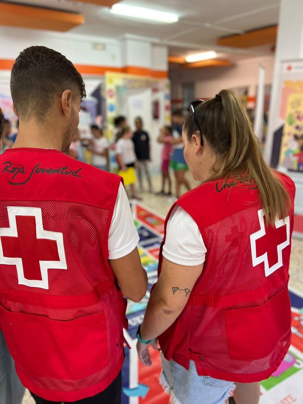 Voluntarios de Cruz Roja en los Espacios Educativos Saludables