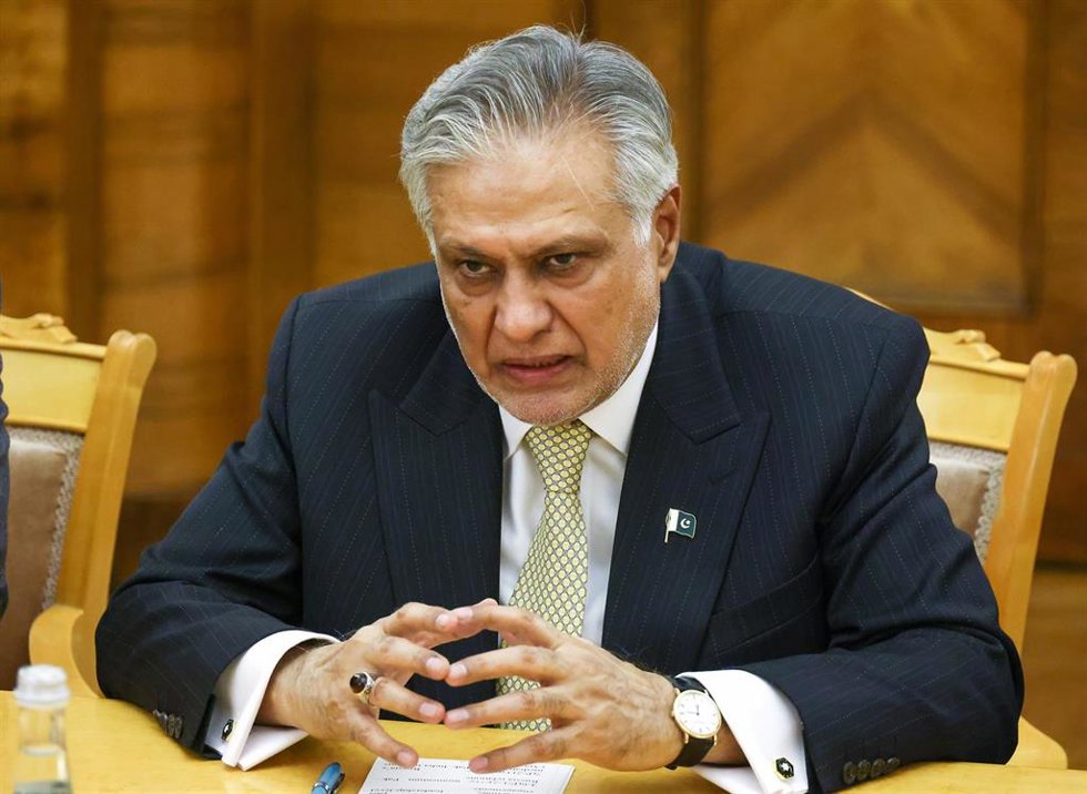 Archivo - El ministro de Exteriores de Pakistán, Ishaq Dar, en una fotografía de archivo
