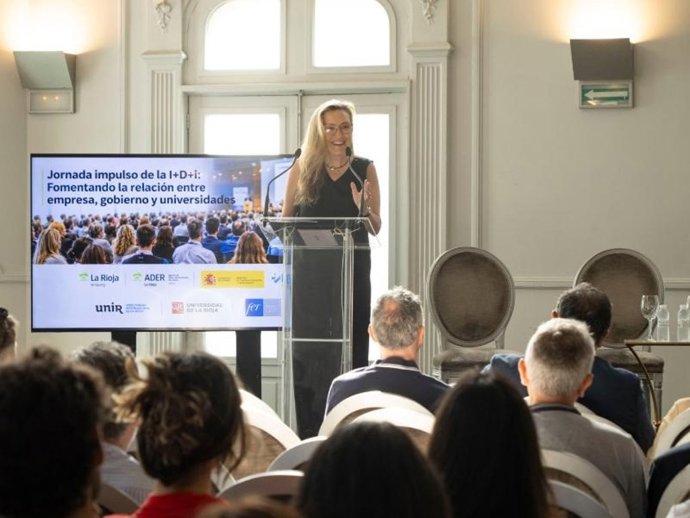 Una jornada, de la ADER y la FER, fomenta la colaboración entre administración, empresas y universidad en I+D+i