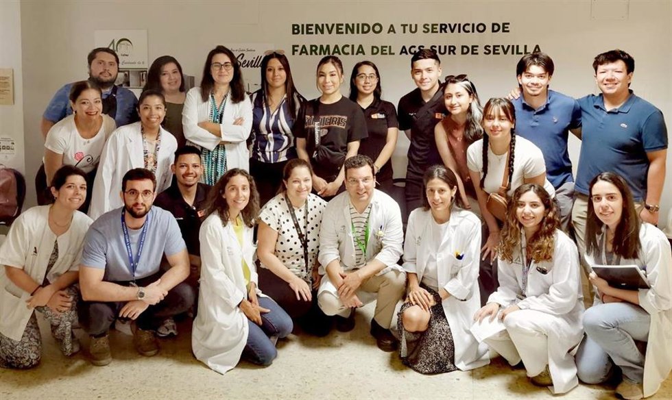Visita del alumnado de la Universidad norteamericana de Texas a Farmacia Hospitalaria del Valme