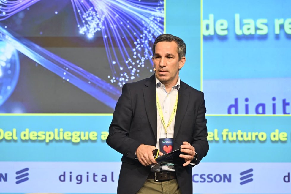 El presidente de Ericsson España, Juan Olivera