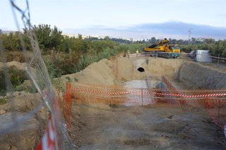 Archivo - Imágenes de las obras de la segunda fase de la agrupación de vertidos del río Dílar a la Estación Depuradora de Aguas Residuales (EDAR) de Los Vados, en Granada capital. A 21 de octubre de 2025.