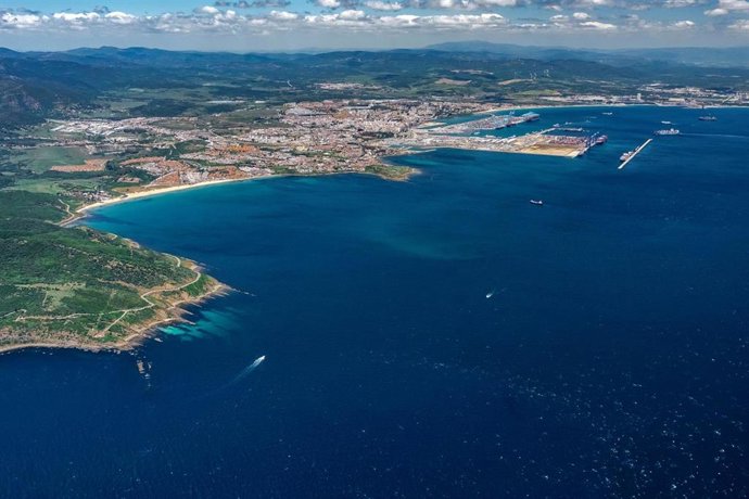 Archivo - Puerto de Algeciras.