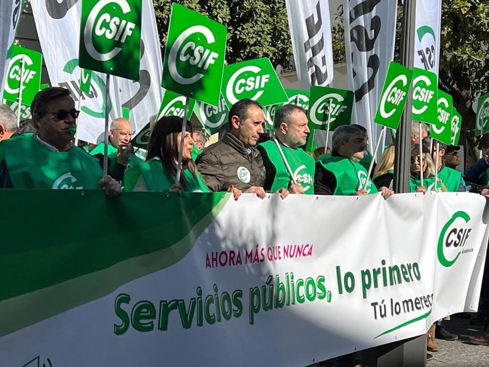 Archivo - Manifestación CSIF en todas las provincias andaluzas (imagen de archivo). 