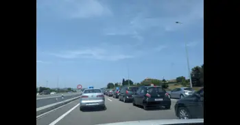Retenciones en la autopista "Y" por un accidente por alcance