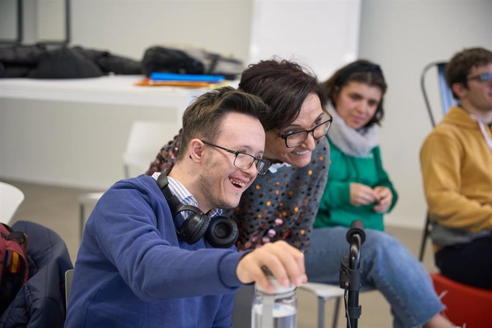 Archivo - Actividades del programa USJ Diversa, de inclusión sociolaboral para jóvenes con discapacidad.