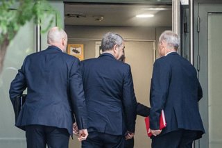 El expresidente del Gobierno José Luis Rodríguez Zapatero a su llegada a la Audiencia Nacional, a 17 de junio de 2026, en Madrid (España). Zapatero declara hoy como investigado ante el juez de la Audiencia Nacional que indaga en presuntas irregularidades 