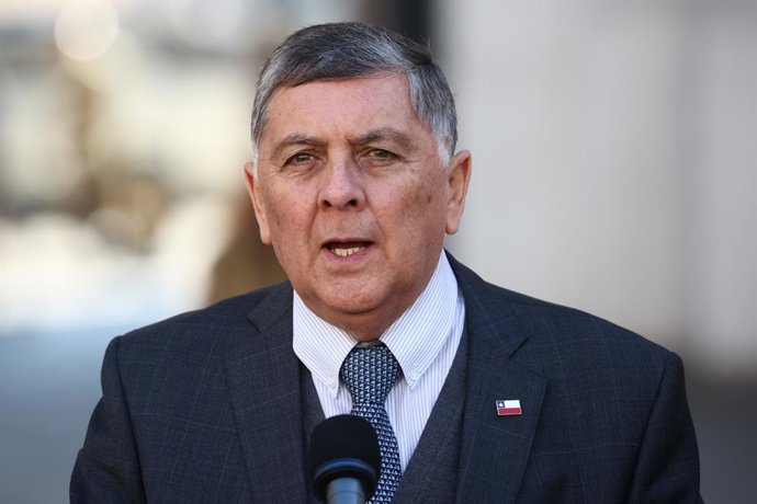 Santiago 22 de junio 2026. El Biministro del Interior y la Secretaria General de Gobierno, Claudio Alvarado; junto al Ministro del Trabajo, Tomas Rau; realizan punto de prensa luego del quinto Consejo de Gabinete en La Moneda Dragomir Yankovic/Aton Chile